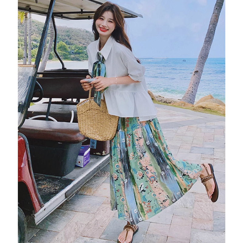 裾フレアブラウス×ボタニカルロングスカート