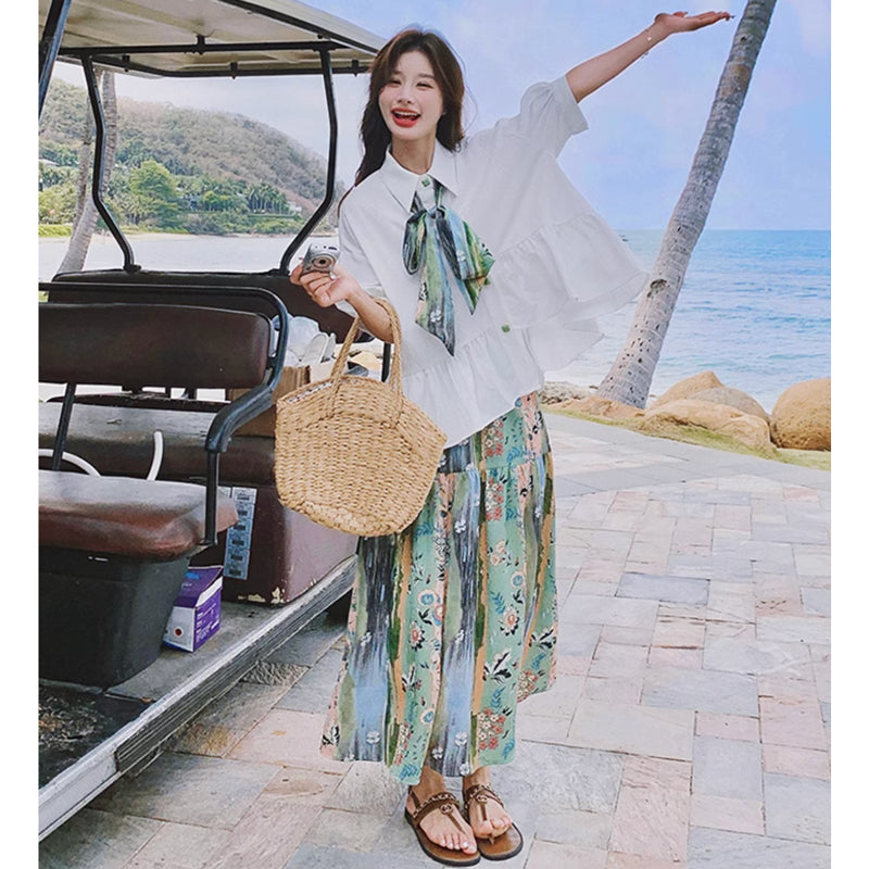 裾フレアブラウス×ボタニカルロングスカート