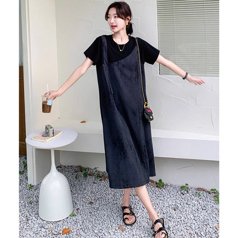 ワントーンブラックワンピース