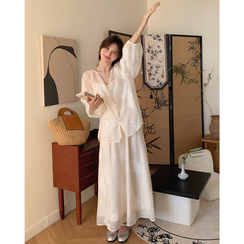 フラワー刺繍シフォンセットアップ