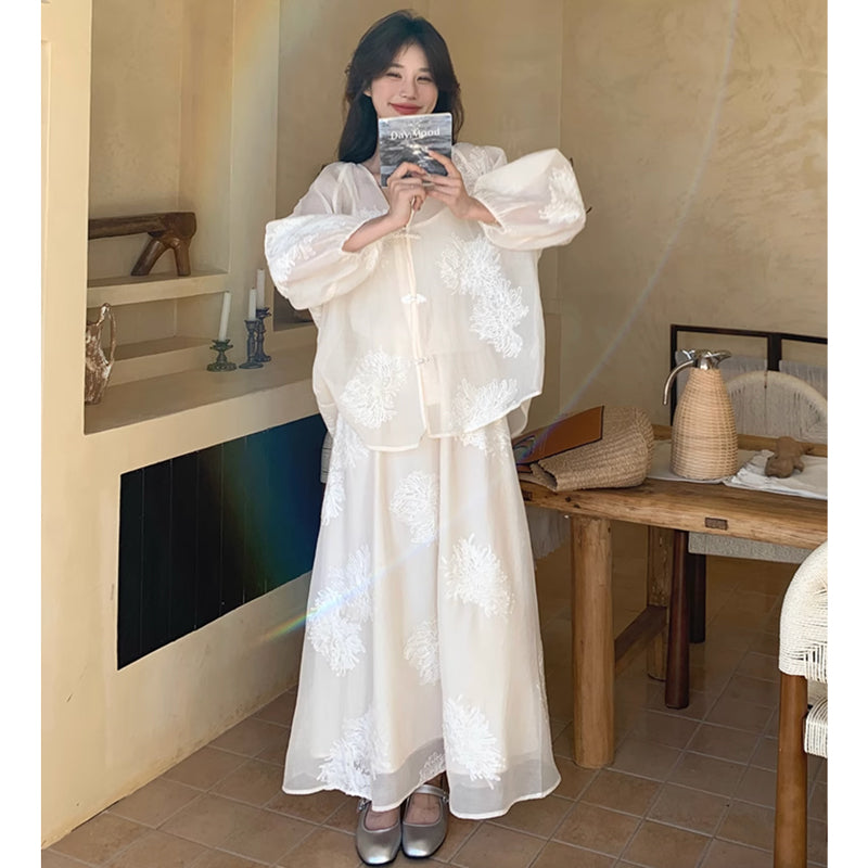 フラワー刺繍シフォンセットアップ