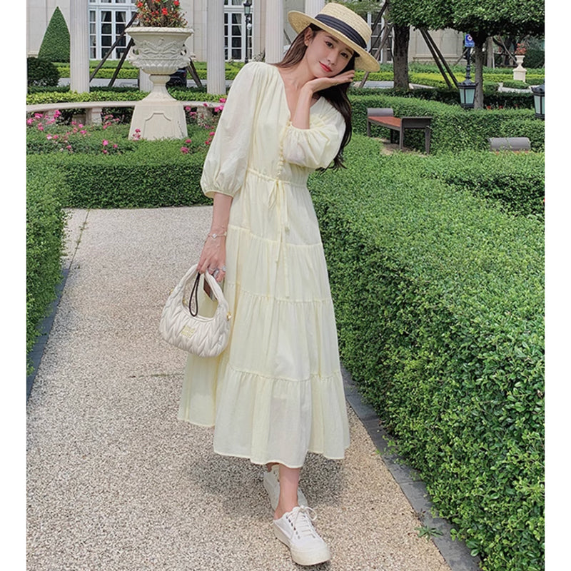 Vネックティアードワンピース