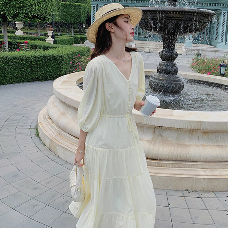 Vネックティアードワンピース