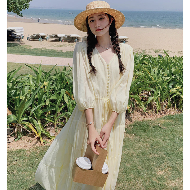 Vネックティアードワンピース