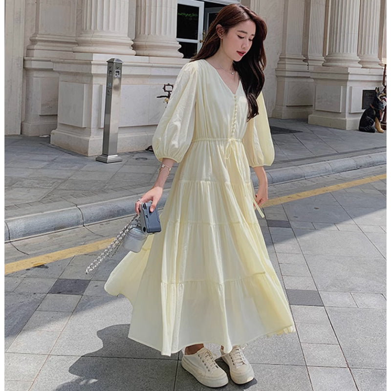 Vネックティアードワンピース