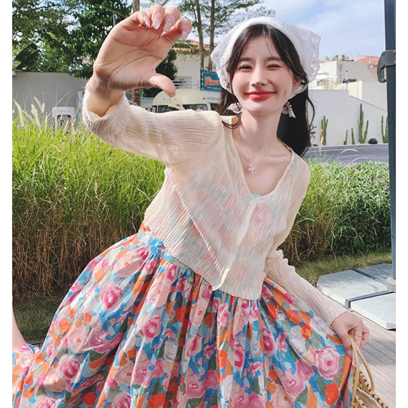 ショート丈カーディガン×ハイウエストフラワーワンピース