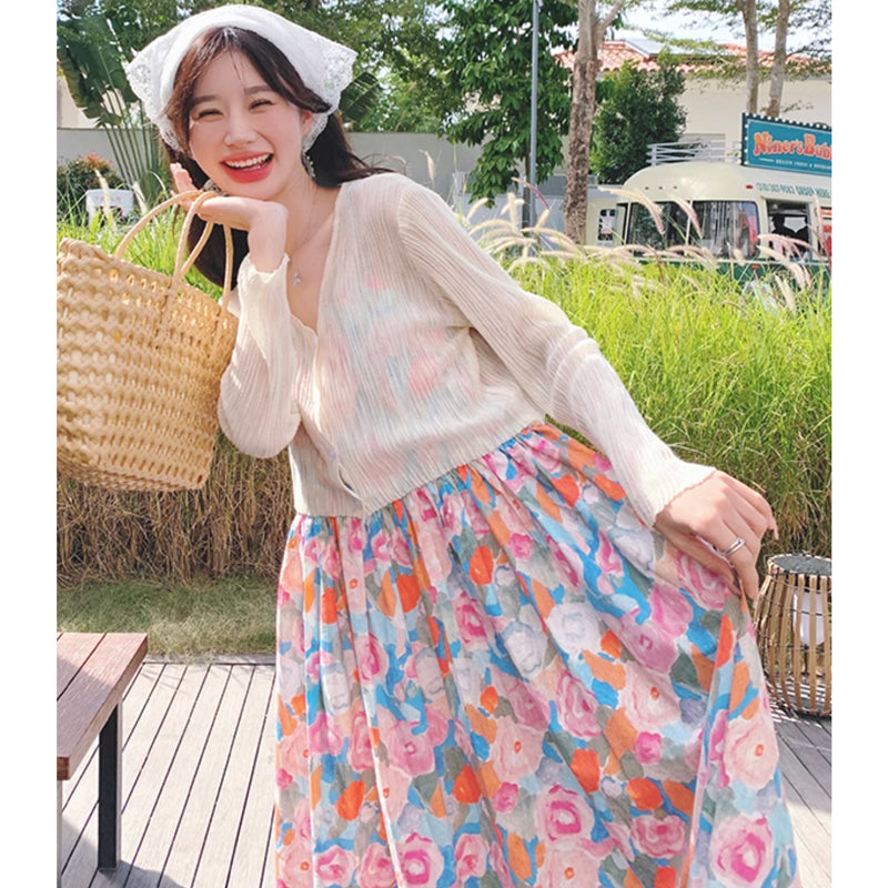 ショート丈カーディガン×ハイウエストフラワーワンピース