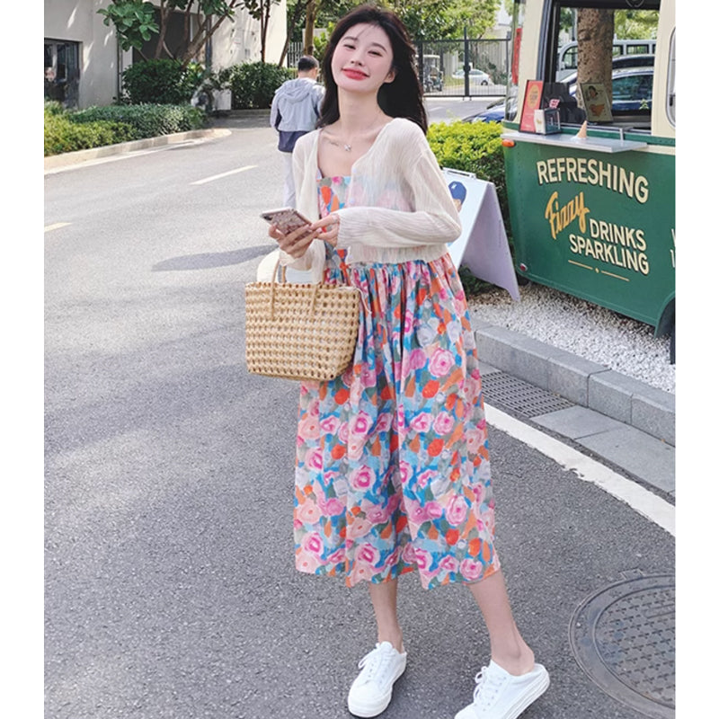 ショート丈カーディガン×ハイウエストフラワーワンピース