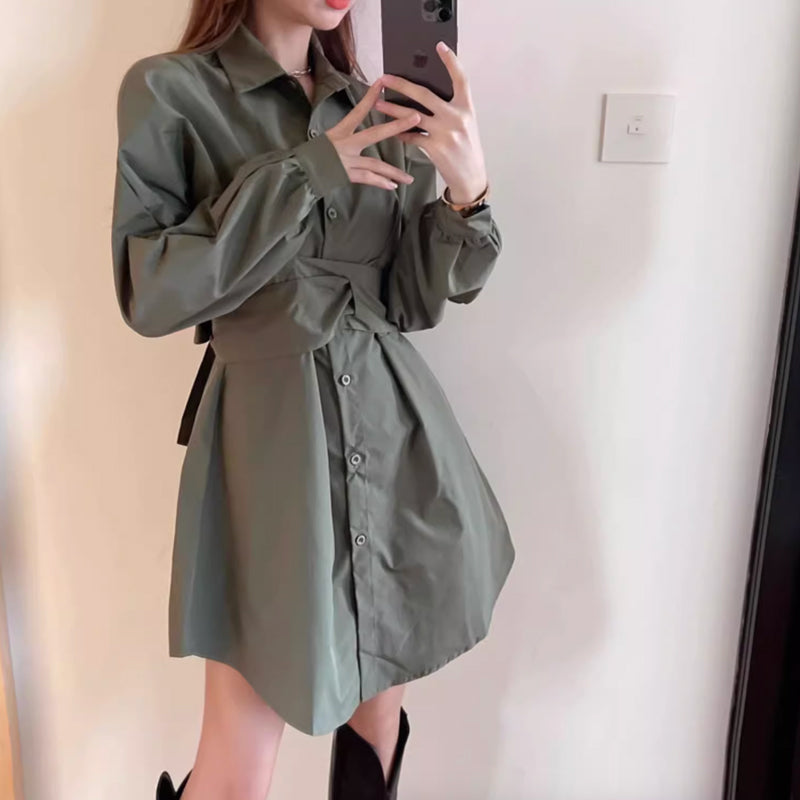 ミリタリーロングシャツ×ショートパンツ