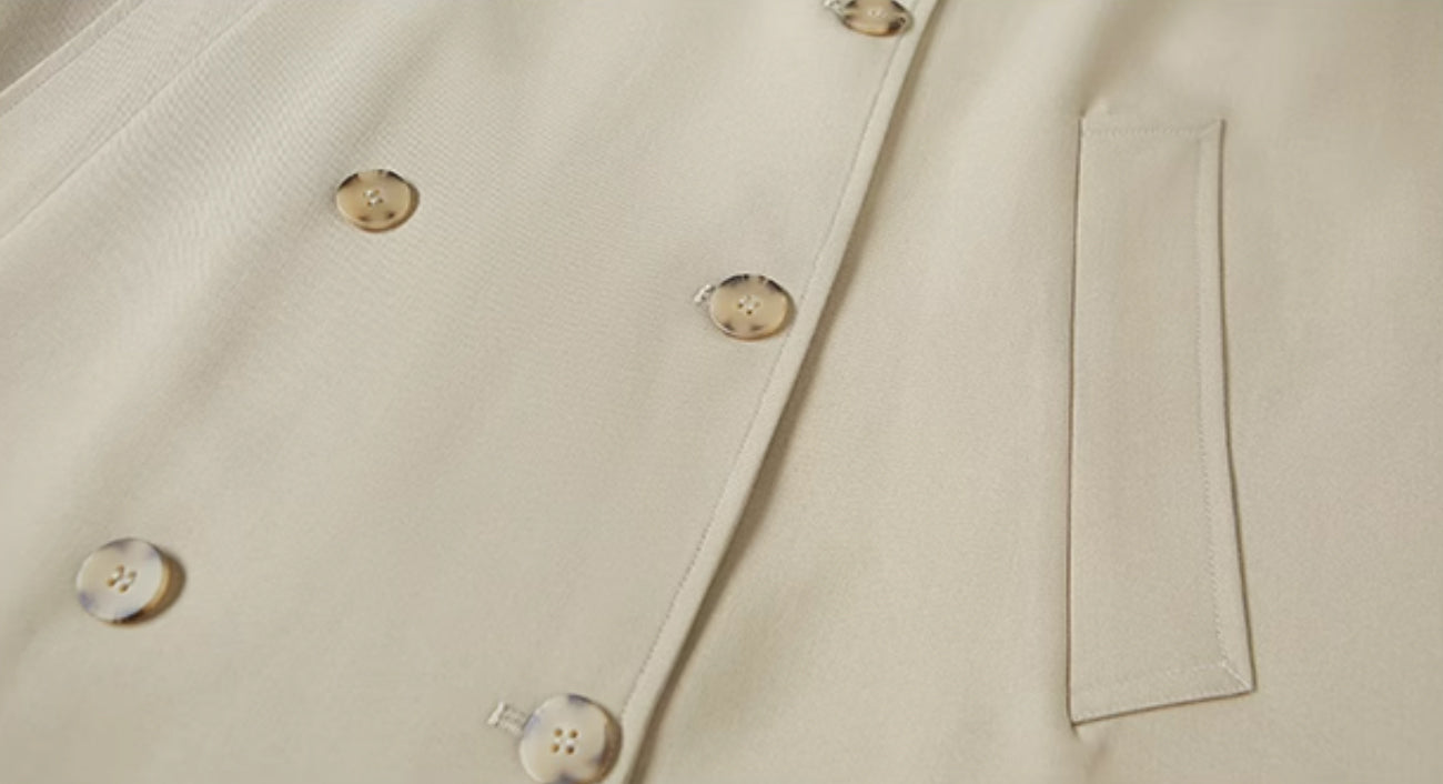 ビックカラーロングトレンチコート