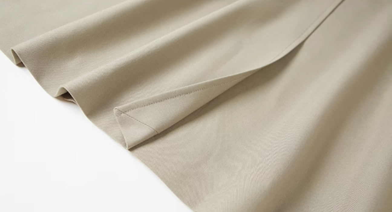 ビックカラーロングトレンチコート