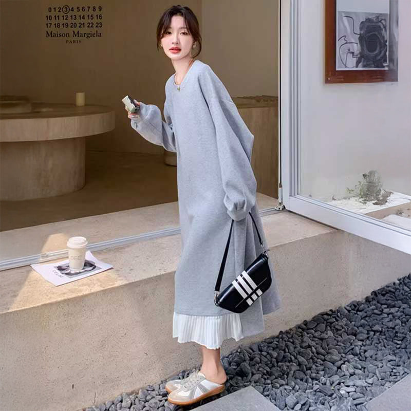 裾プリーツスウェットワンピース