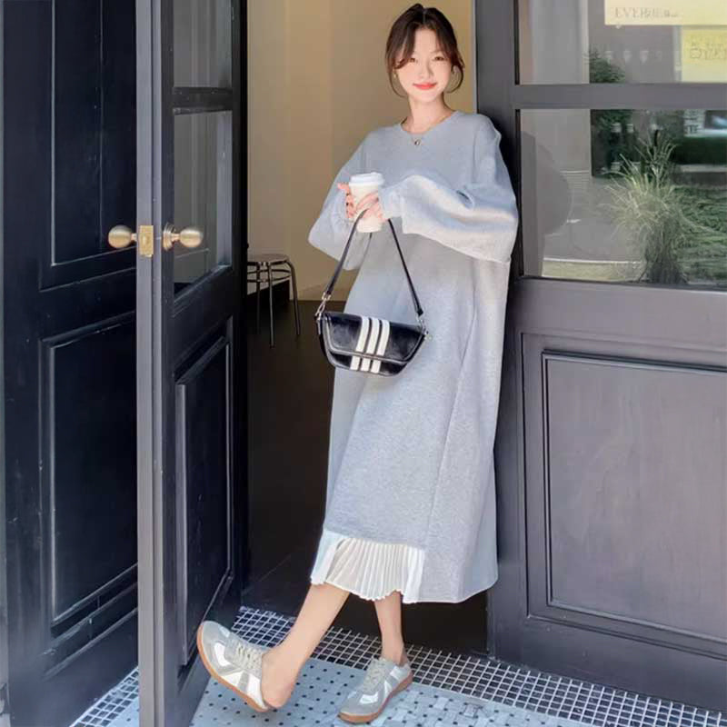 裾プリーツスウェットワンピース