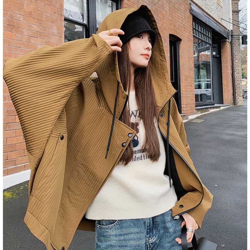 ドルマンスリーブジャケット