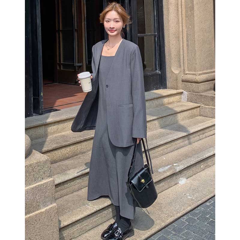 【即納】ノーカラージャケット×マキシ丈ワンピース