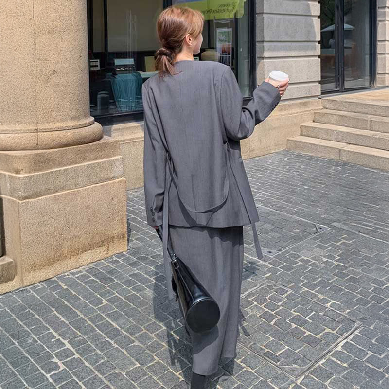 ノーカラージャケット×マキシ丈ワンピース