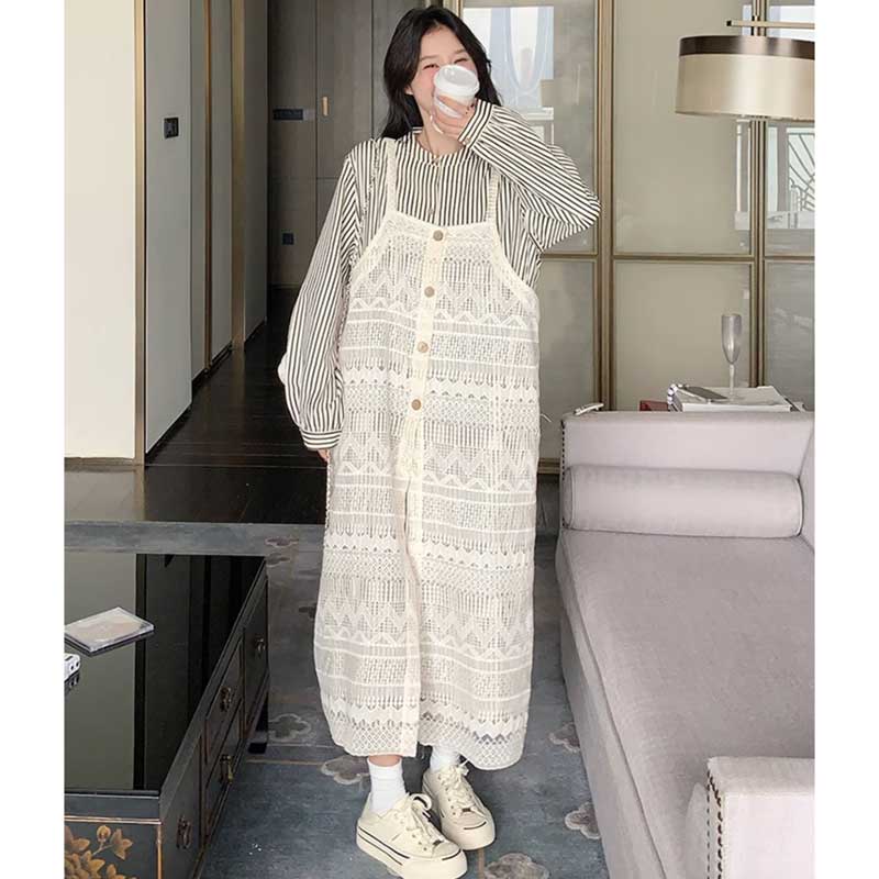 ストライプシャツワンピース×ニットキャミソール