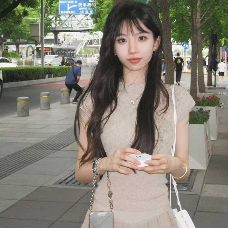 フレンチスリーブニットトップ