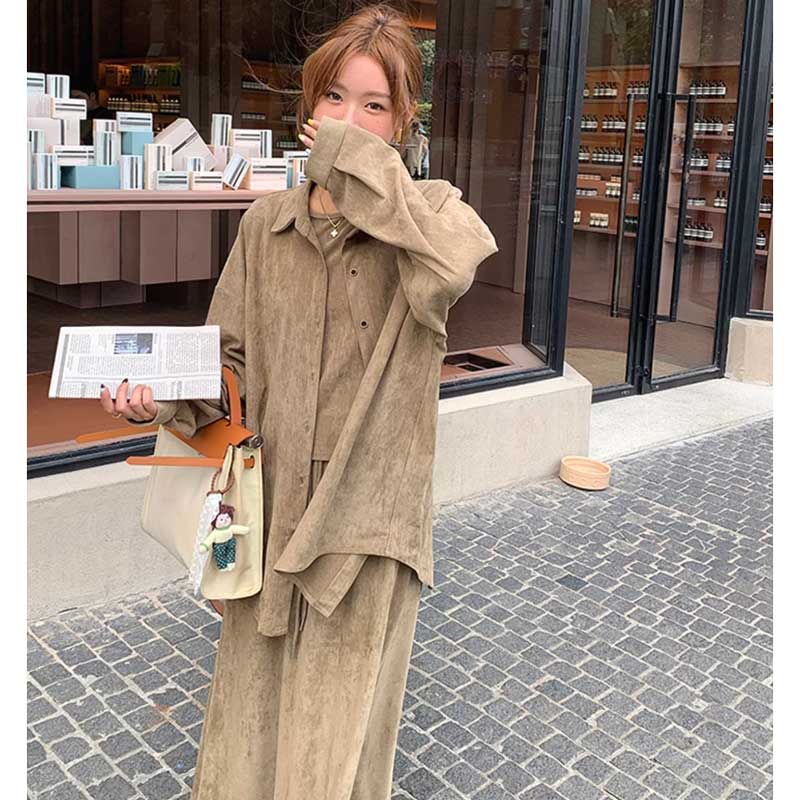 とろみ生地オーバーサイズアンサンブル