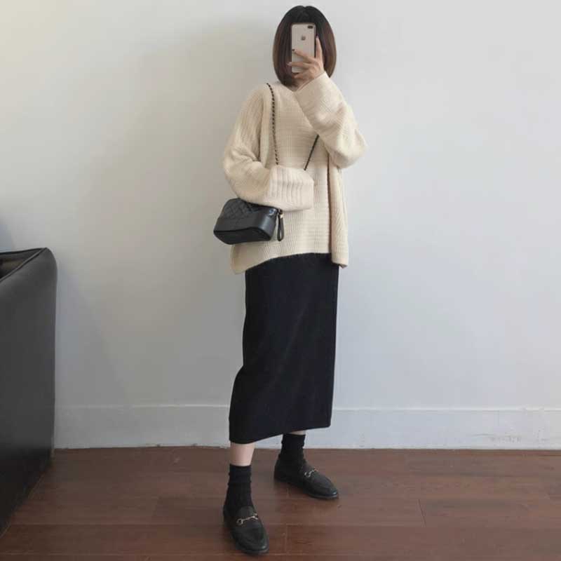 サイドスリットニットスカート