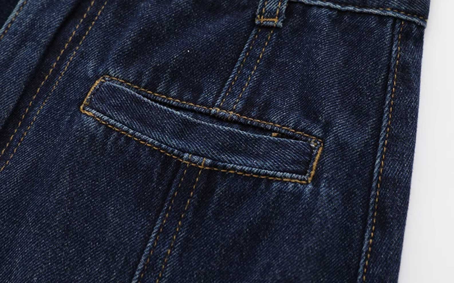 センタースリットデニムスカート