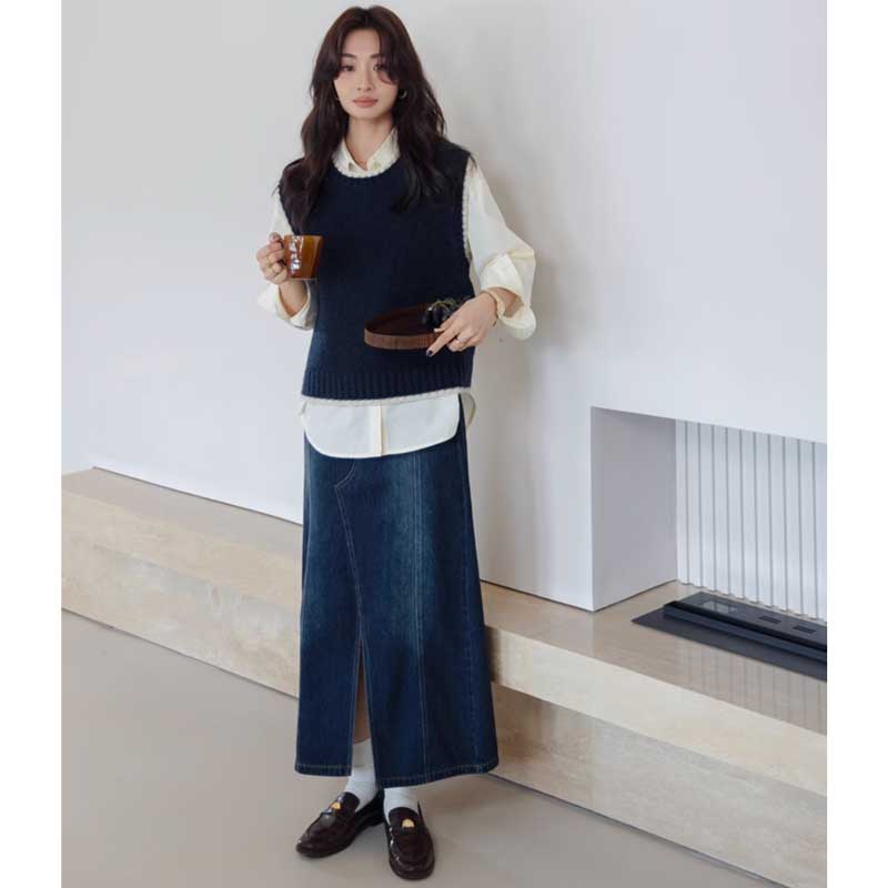 センタースリットデニムスカート