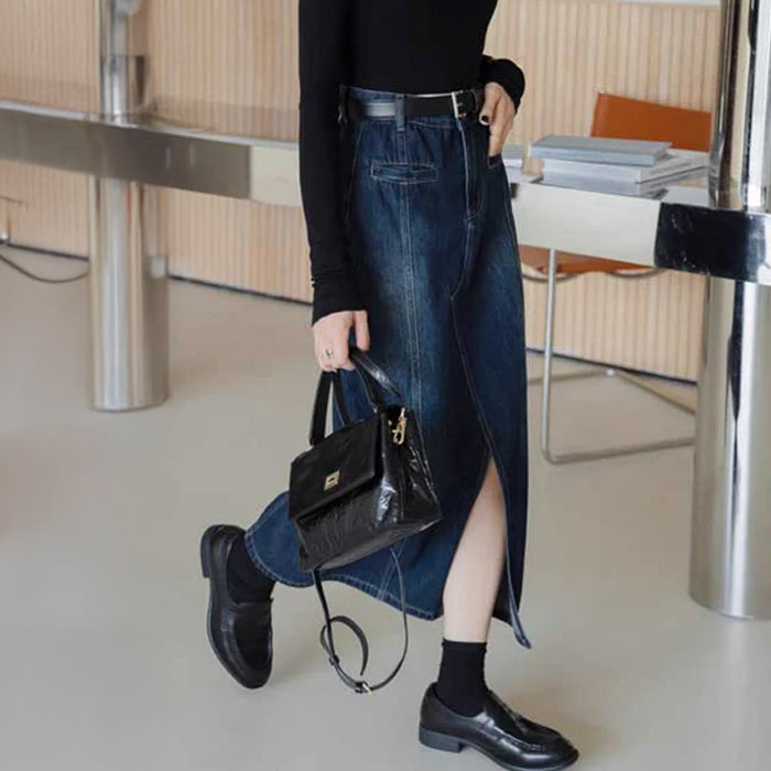 センタースリットデニムスカート