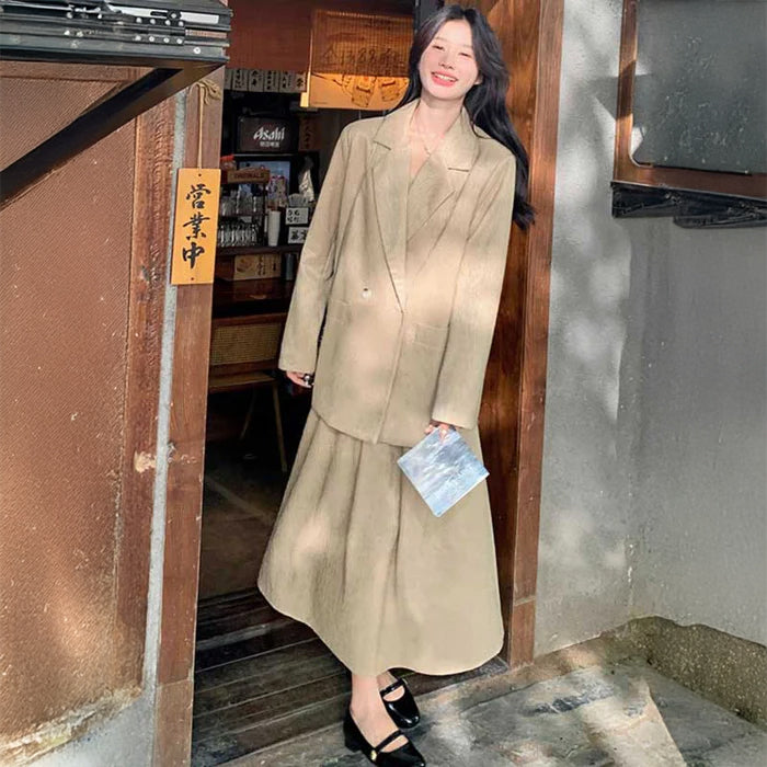 オーバーサイズジャケット×フレアワンピース