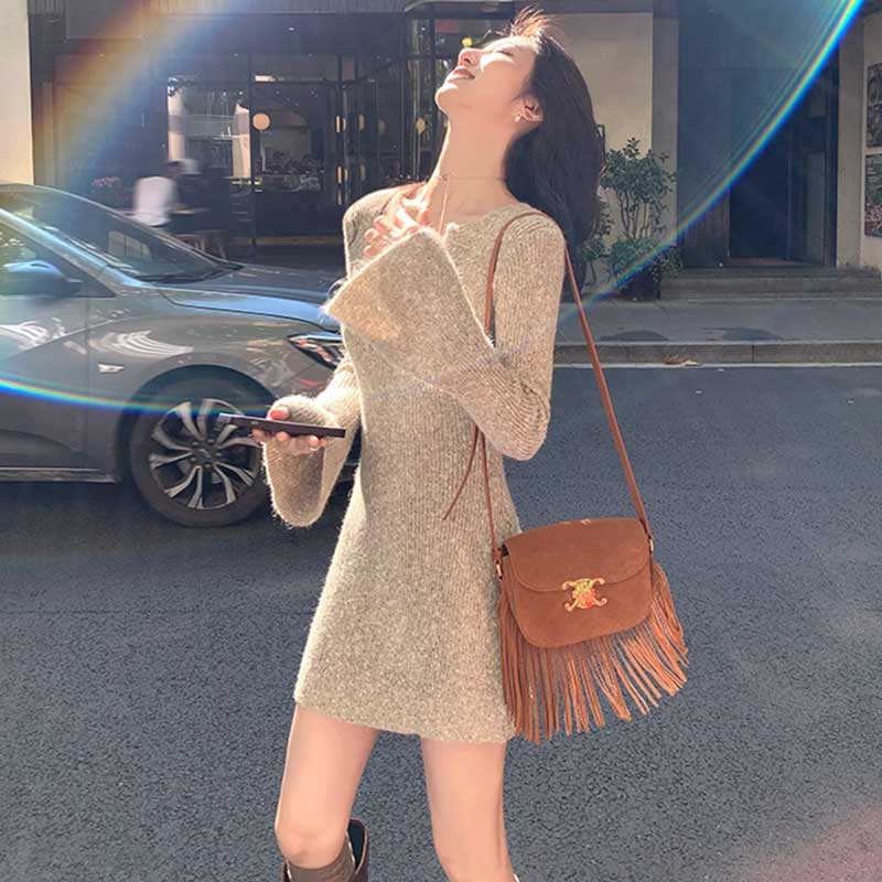 フレアスリーブニットワンピース(2colors)