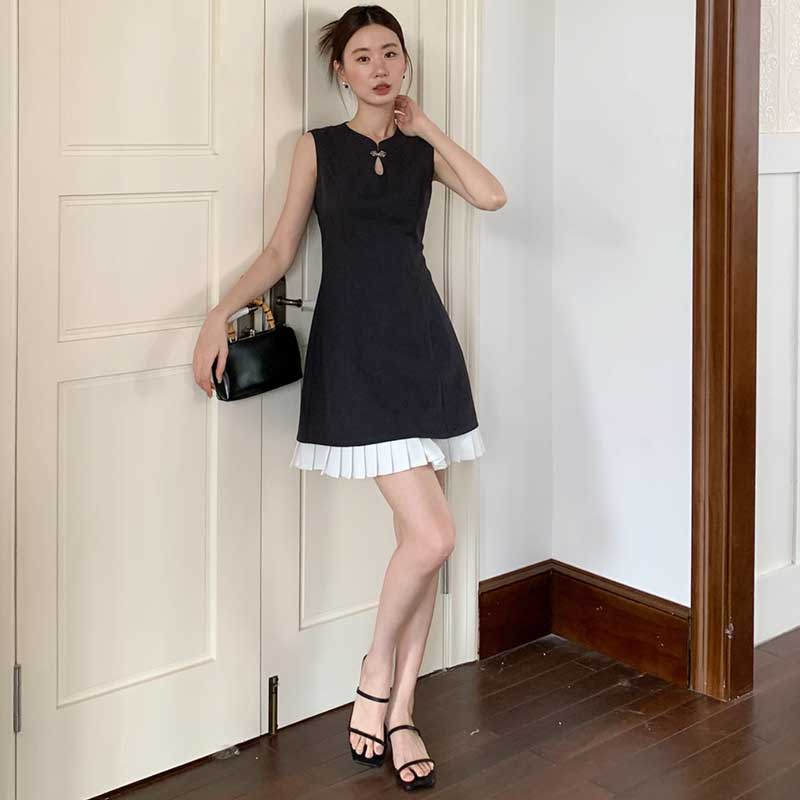 ヘムプリーツミニワンピース