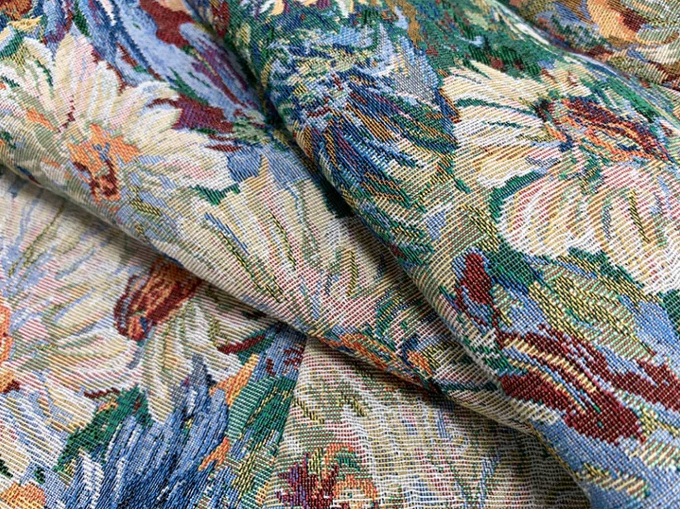 ジャガードフラワービスチェワンピース