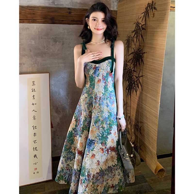 ジャガードフラワービスチェワンピース