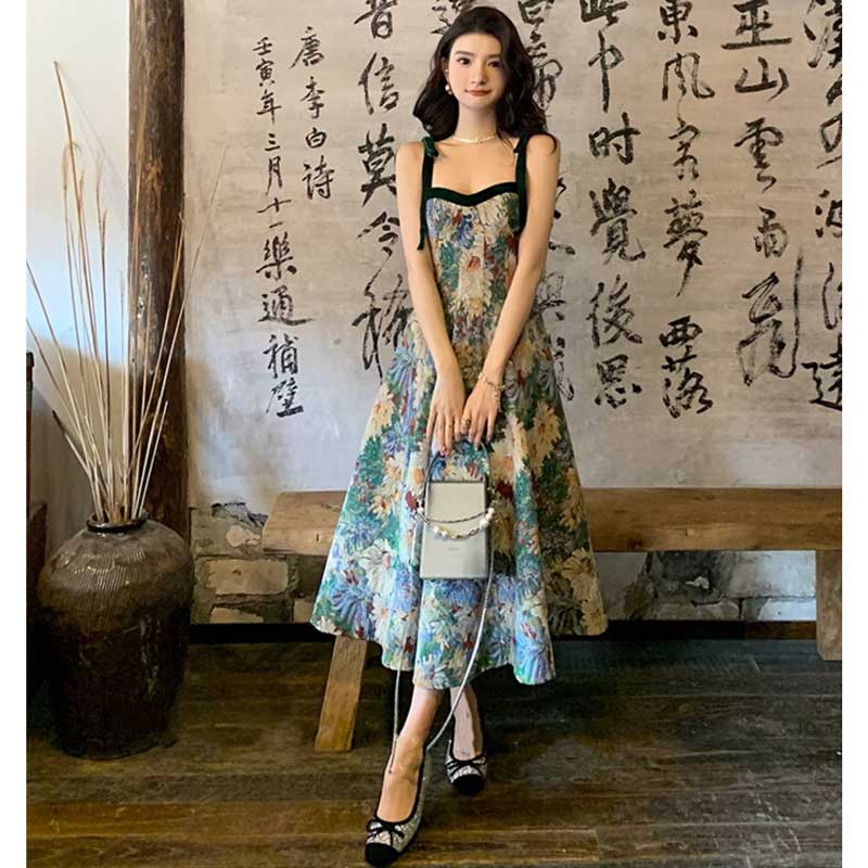 ジャガードフラワービスチェワンピース