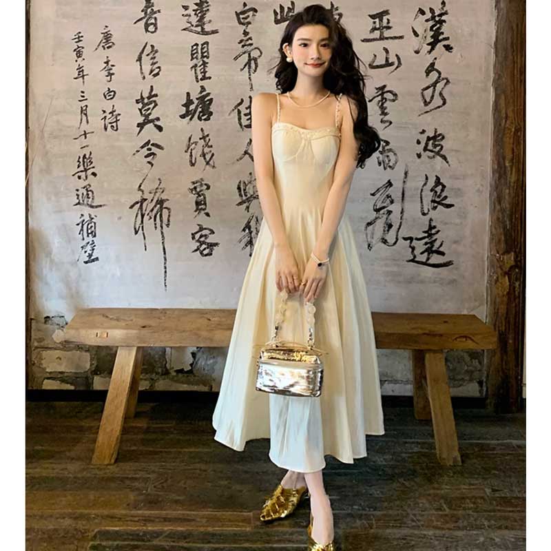 Aラインフレアスカートワンピース