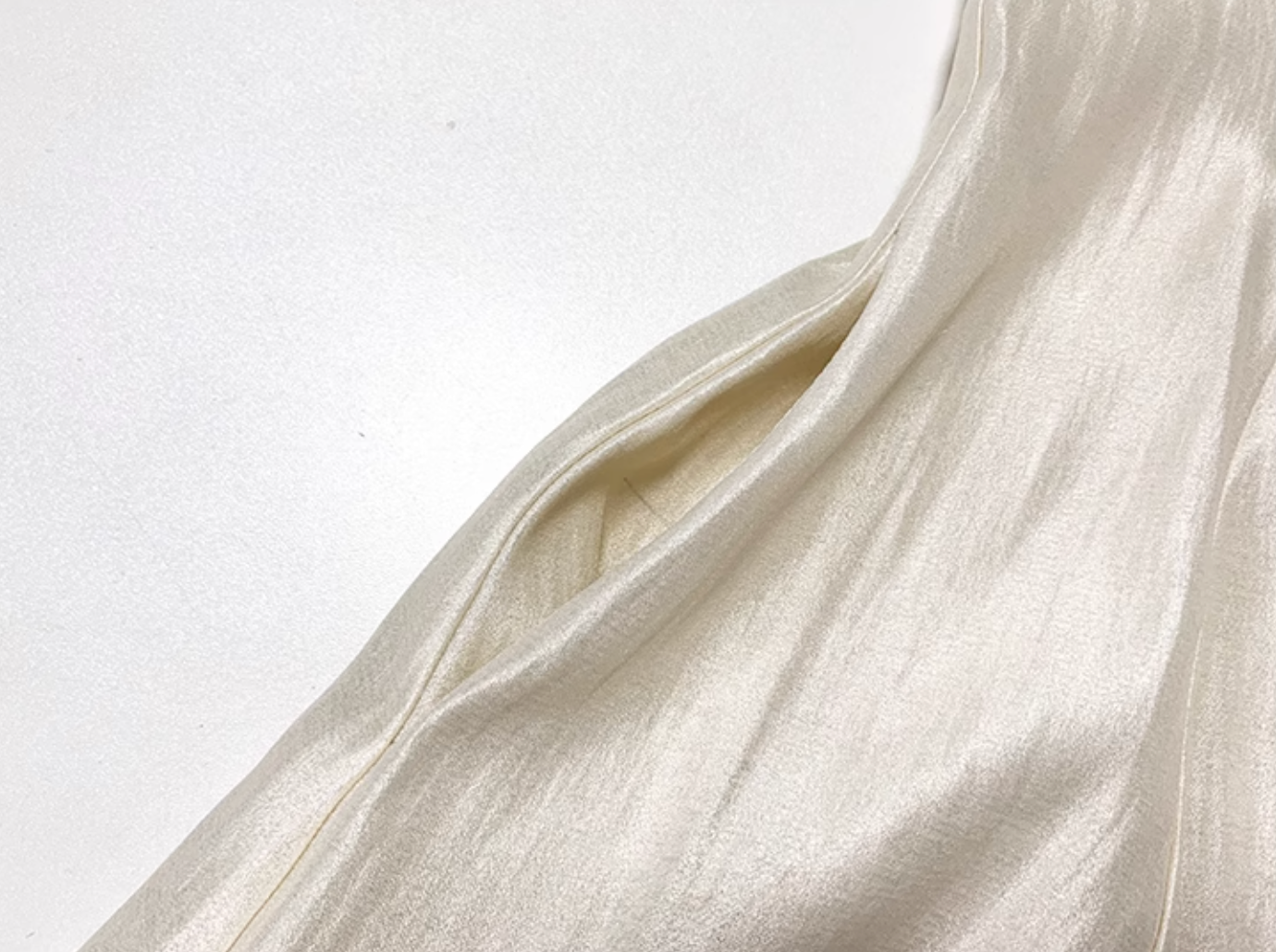 Aラインフレアスカートワンピース