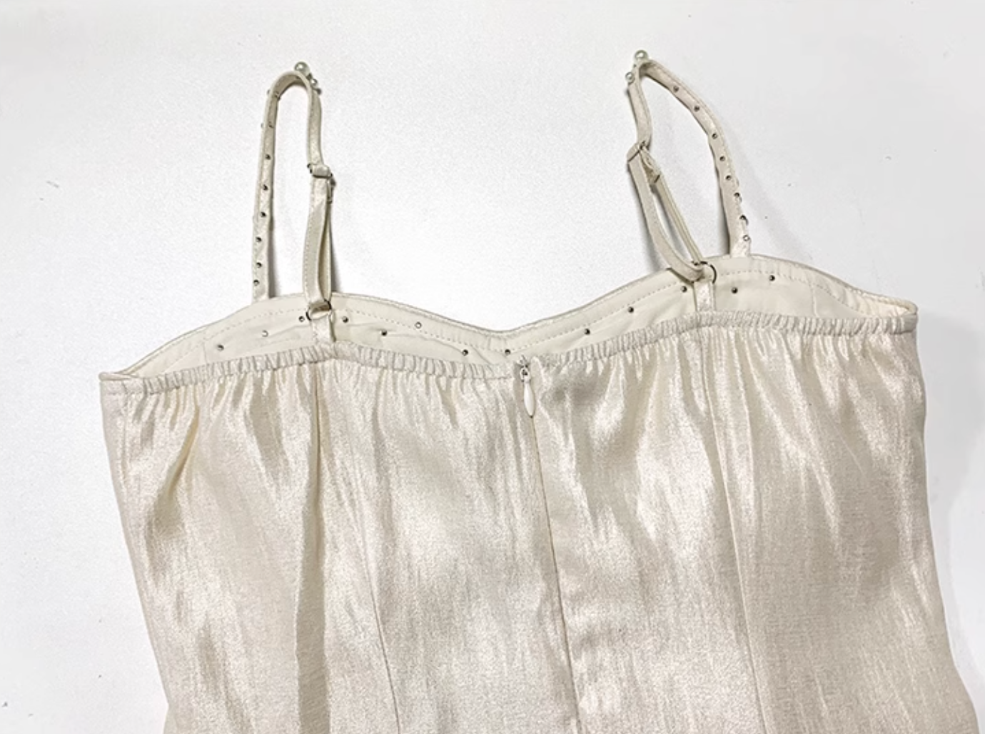 Aラインフレアスカートワンピース