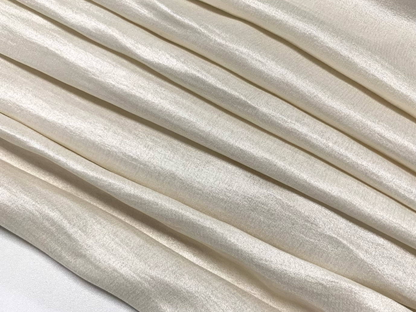 Aラインフレアスカートワンピース