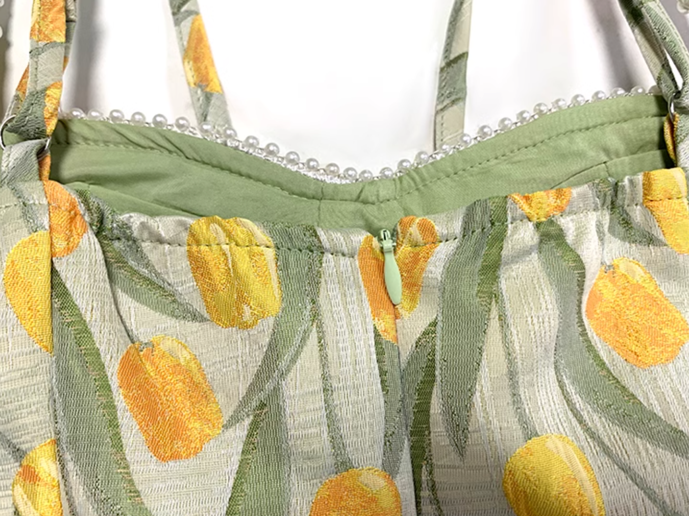 チューリップ柄ビスチェフレアワンピース