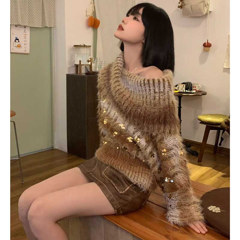 オフショルダーシャギーニット