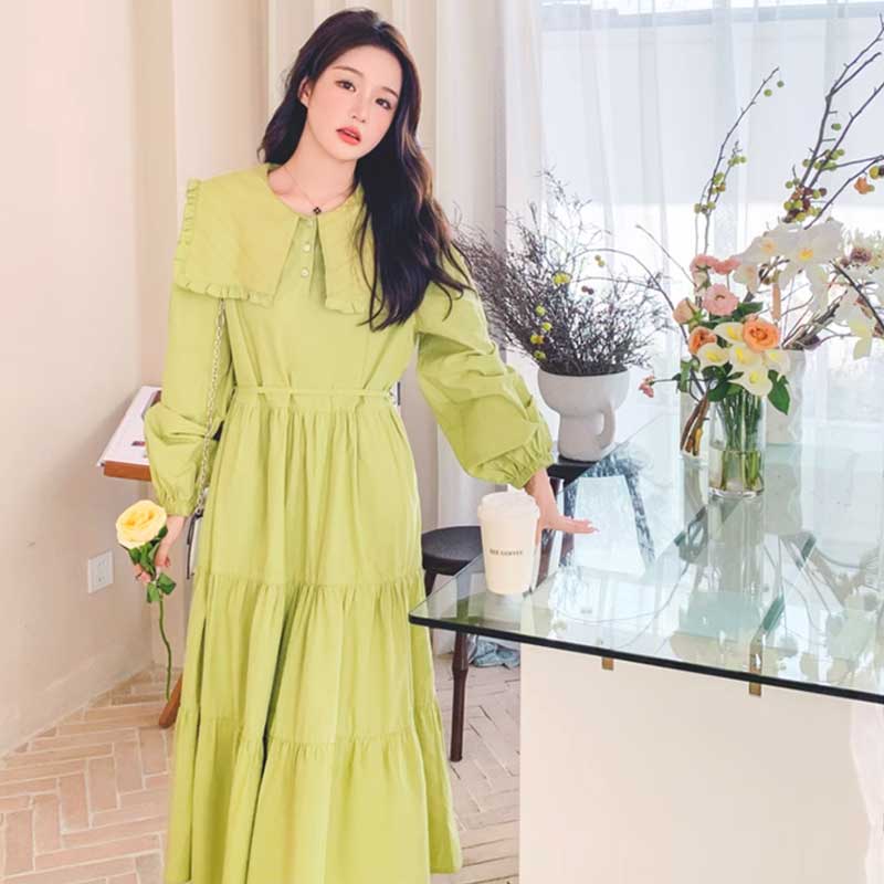 スクエアカラーワンピース