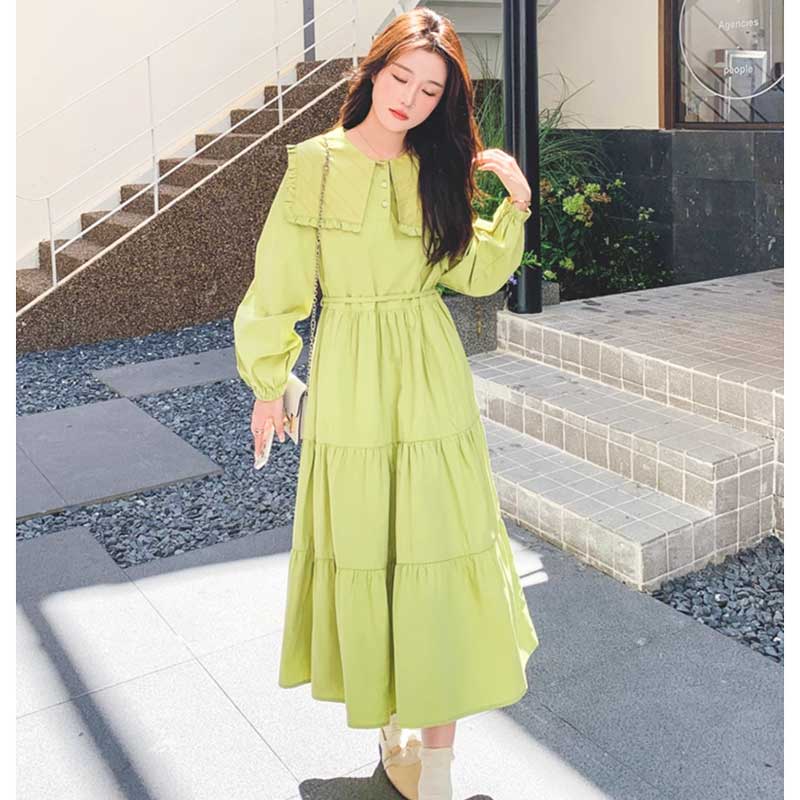 スクエアカラーワンピース