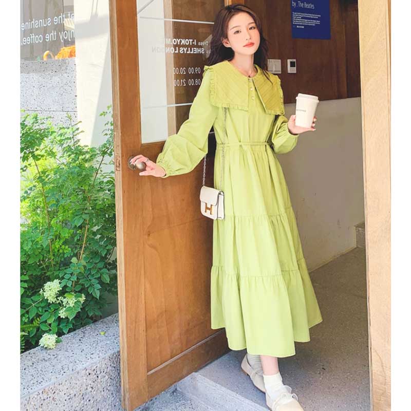 スクエアカラーワンピース