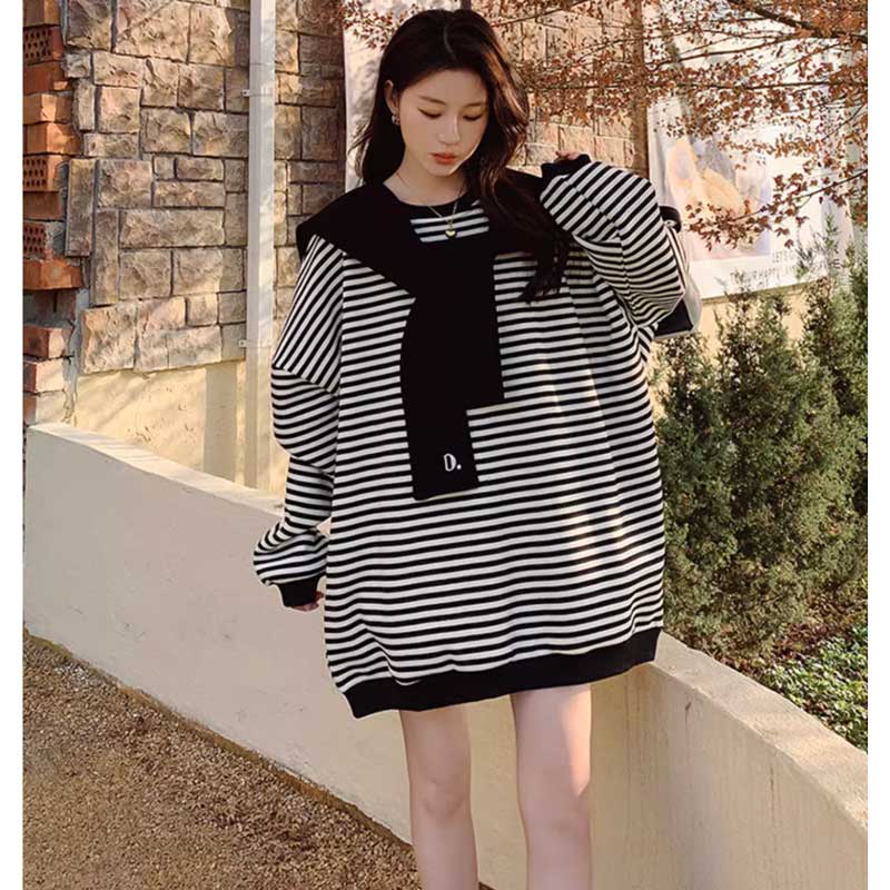 ショールカラー付きボーダースウェット