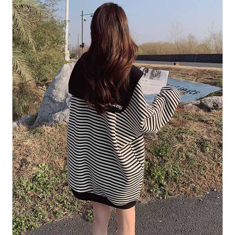 ショールカラー付きボーダースウェット