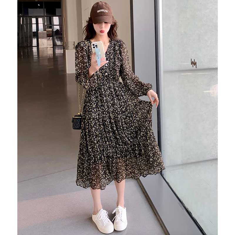 Vネックシフォンワンピース