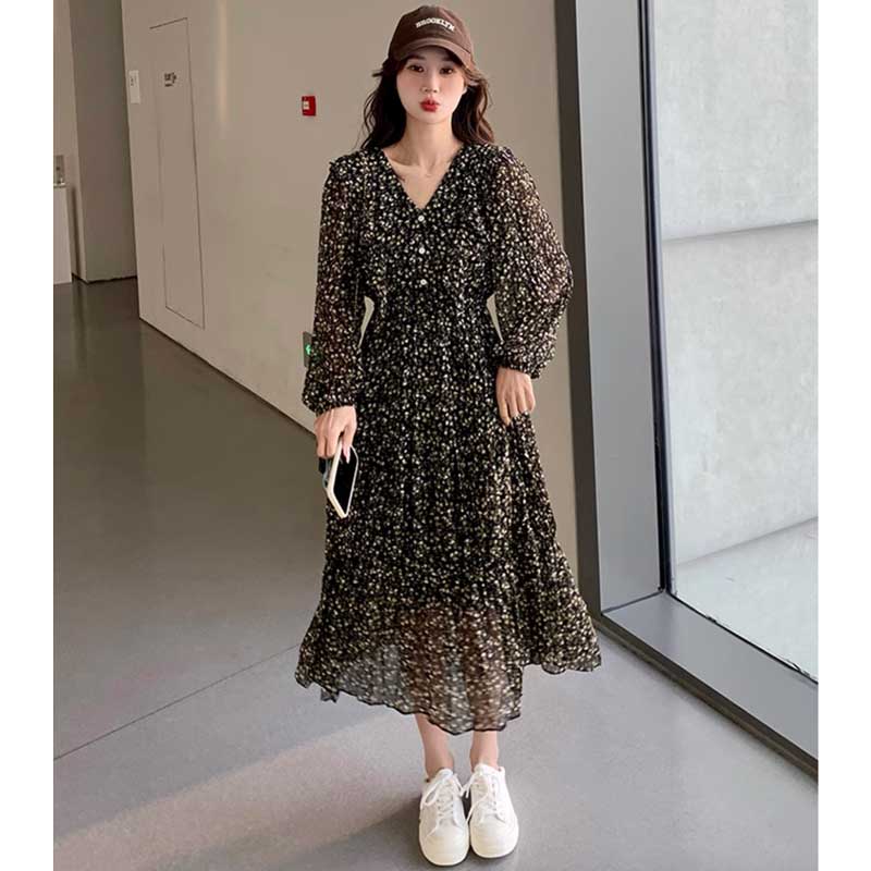 Vネックシフォンワンピース