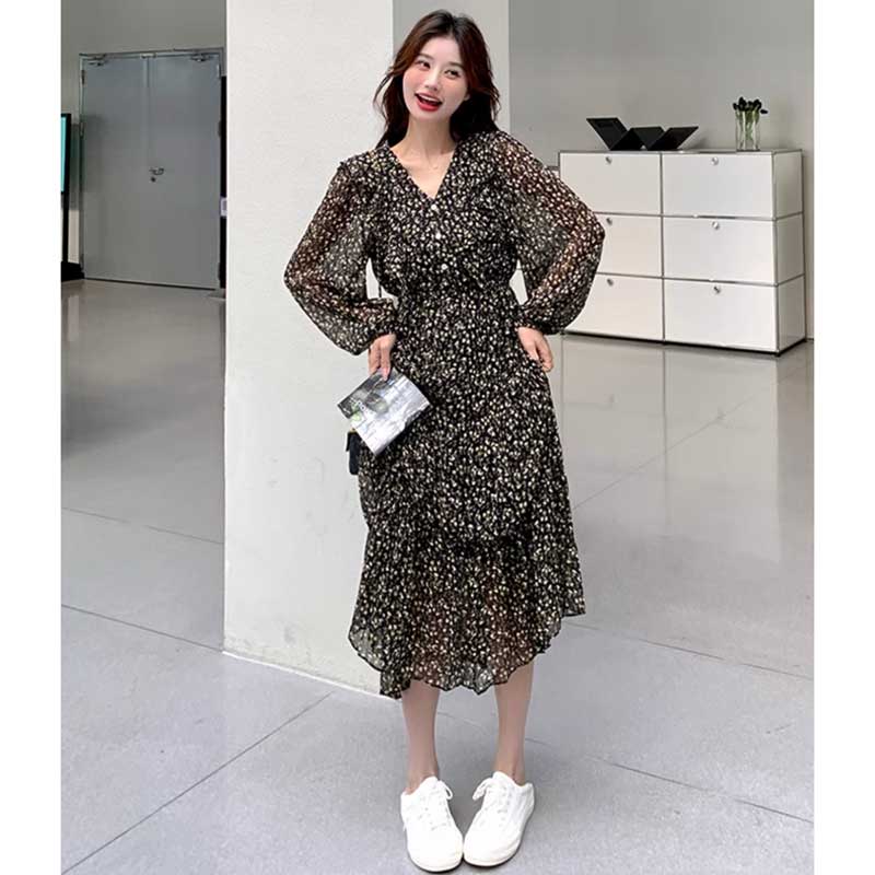 Vネックシフォンワンピース