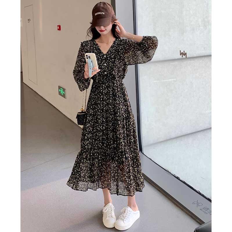 Vネックシフォンワンピース