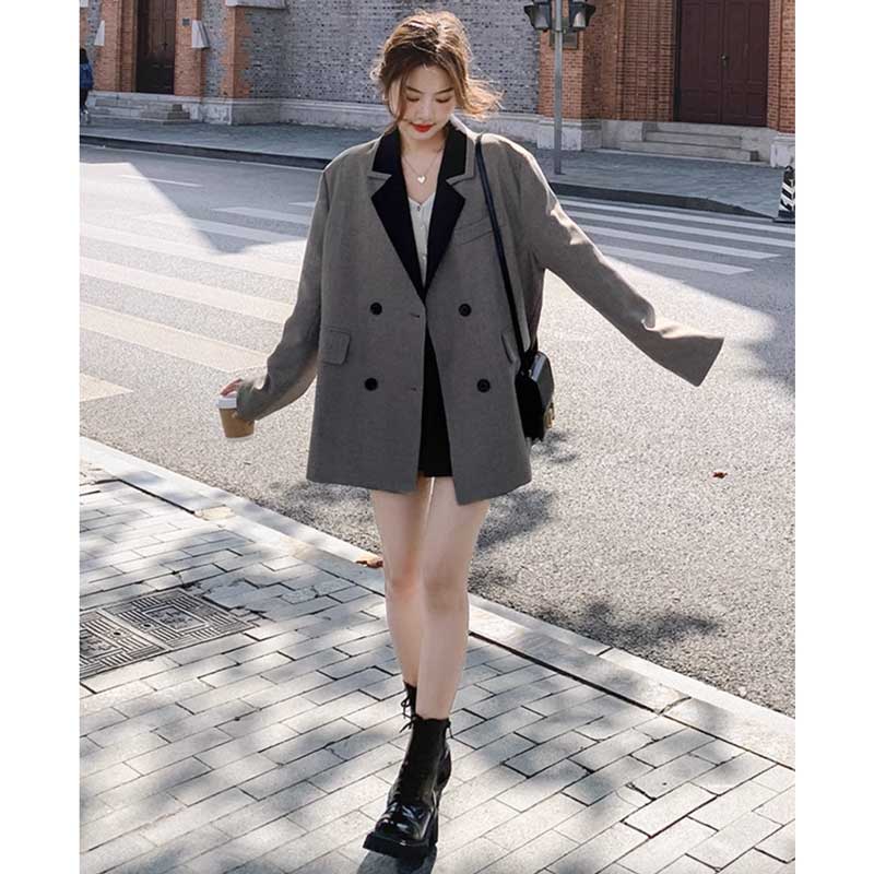 ブラックカラージャケット