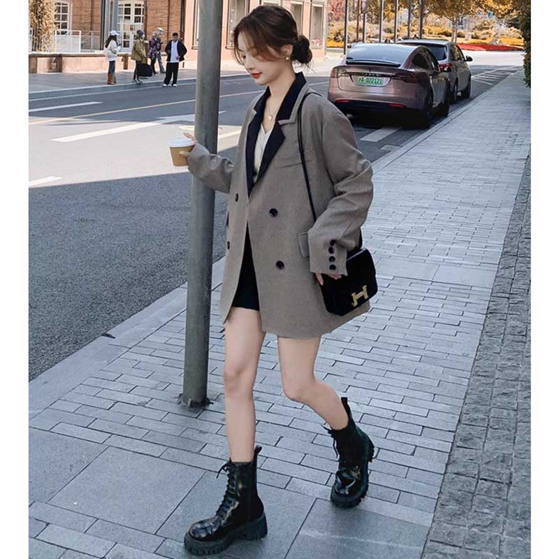 ブラックカラージャケット